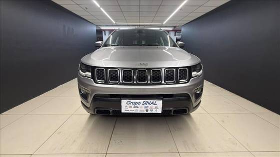 JEEP COMPASS 2.0 16V FLEX LONGITUDE AUTOMÁTICO JEEP COMPASS 2.0 16V FLEX LONGITUDE AUTOMÁTICO